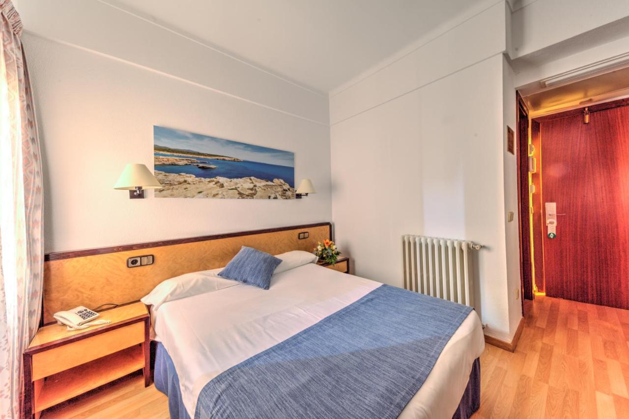 Hotel Voramar Cala Millor  Pokoj fotografie